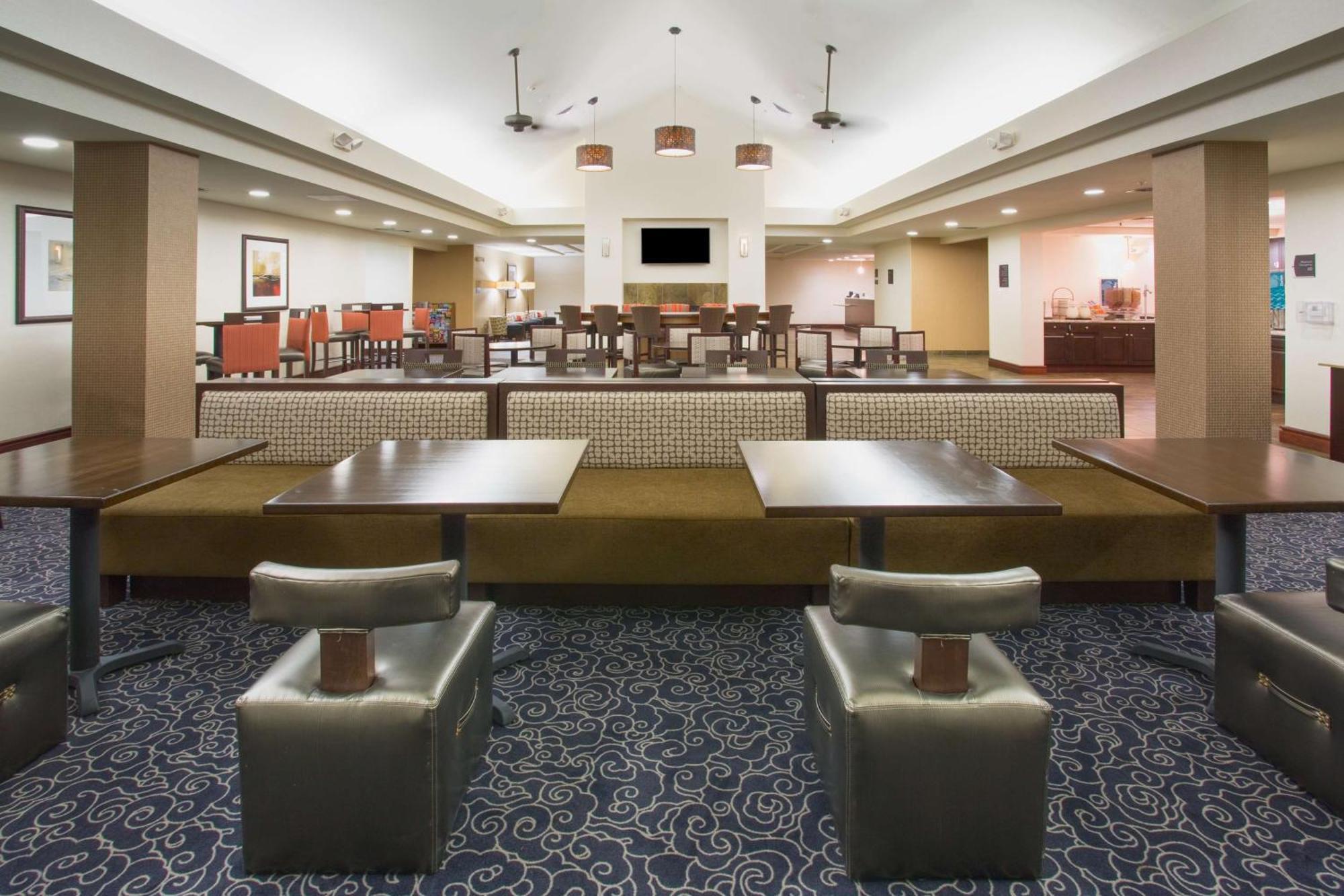 Homewood Suites By Hilton Phoenix-Ейвъндейл Екстериор снимка