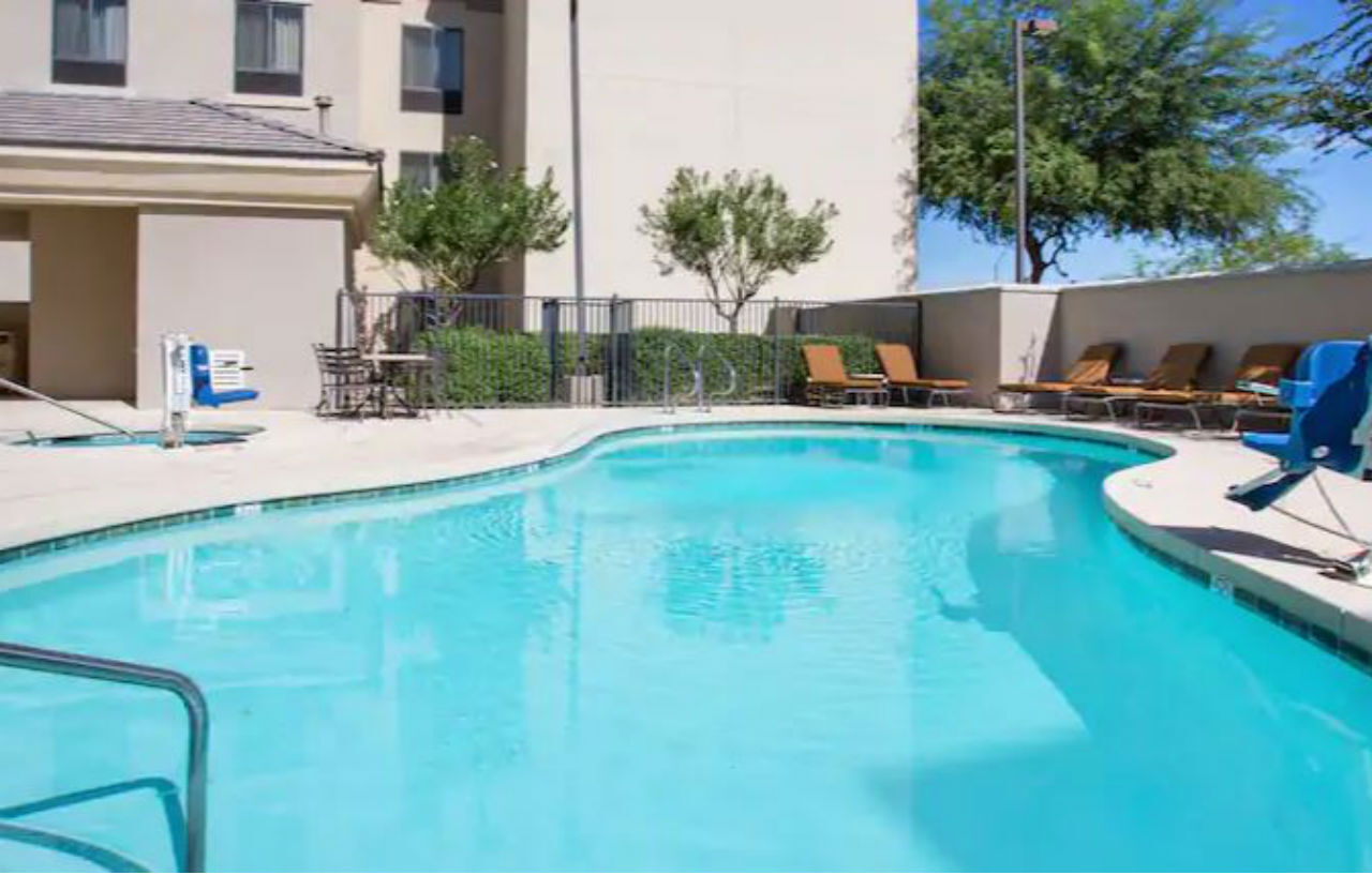 Homewood Suites By Hilton Phoenix-Ейвъндейл Екстериор снимка